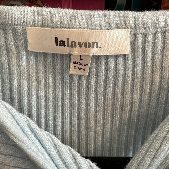 NWOT Asymmetrical Sleeveless Top - Picture 4 of 4